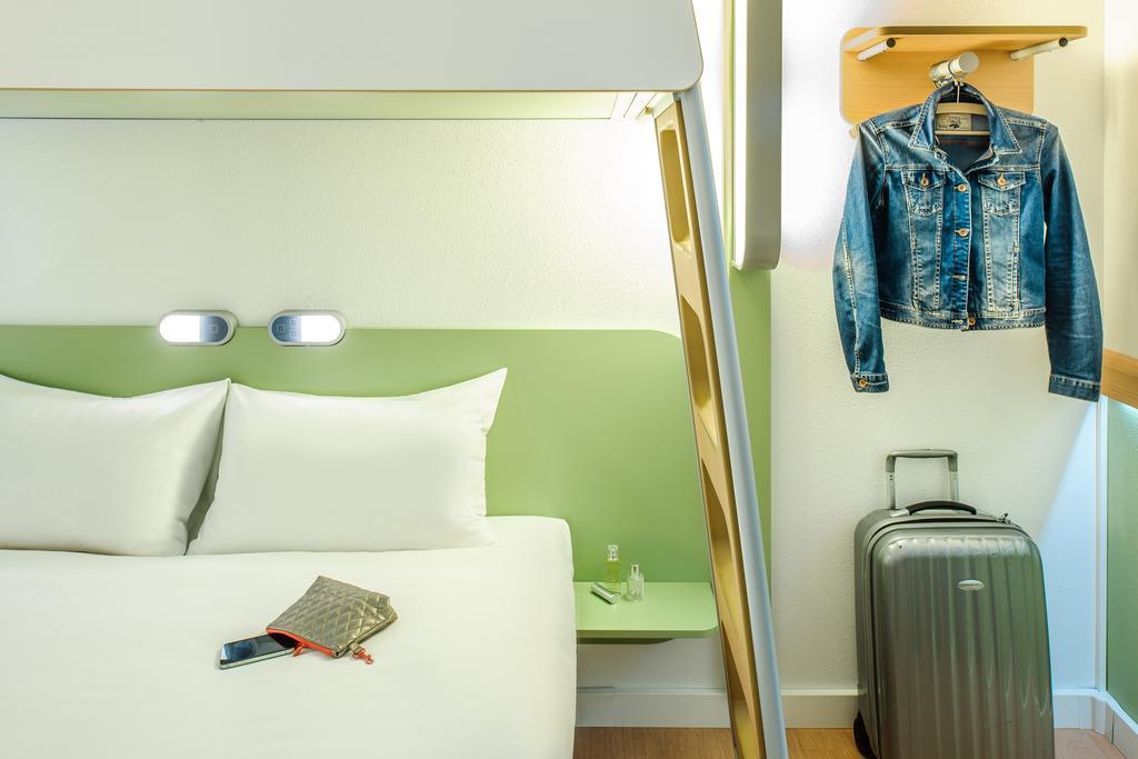 ไอบิส บัดเจ็ต เฌเนฟ เปอตี-ล็องซี Hotel Lancy ภายนอก รูปภาพ