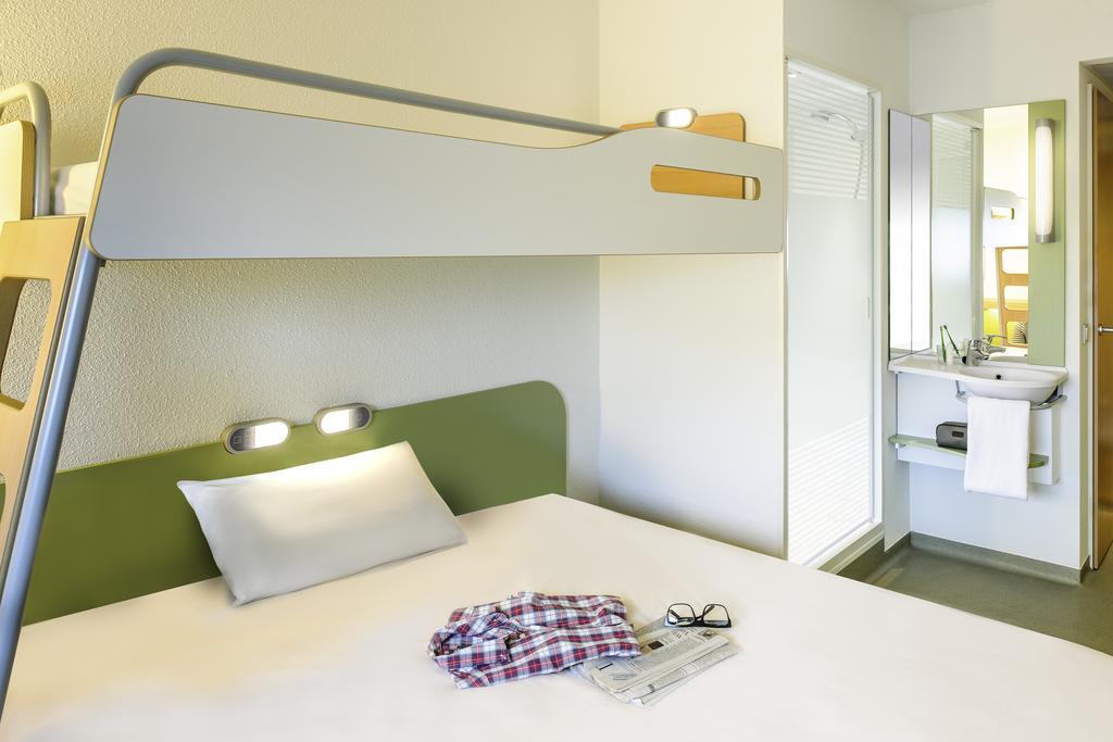 ไอบิส บัดเจ็ต เฌเนฟ เปอตี-ล็องซี Hotel Lancy ภายนอก รูปภาพ